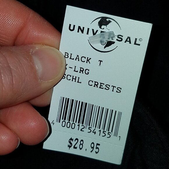 NWT Harry Potter School Crests Houses Hogwarts Tee Junior's XL Wizarding World - Picture 7 of 8